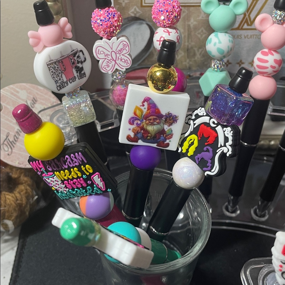 Fun Quote Pens with Colorful Charms - Picture 6 of 16